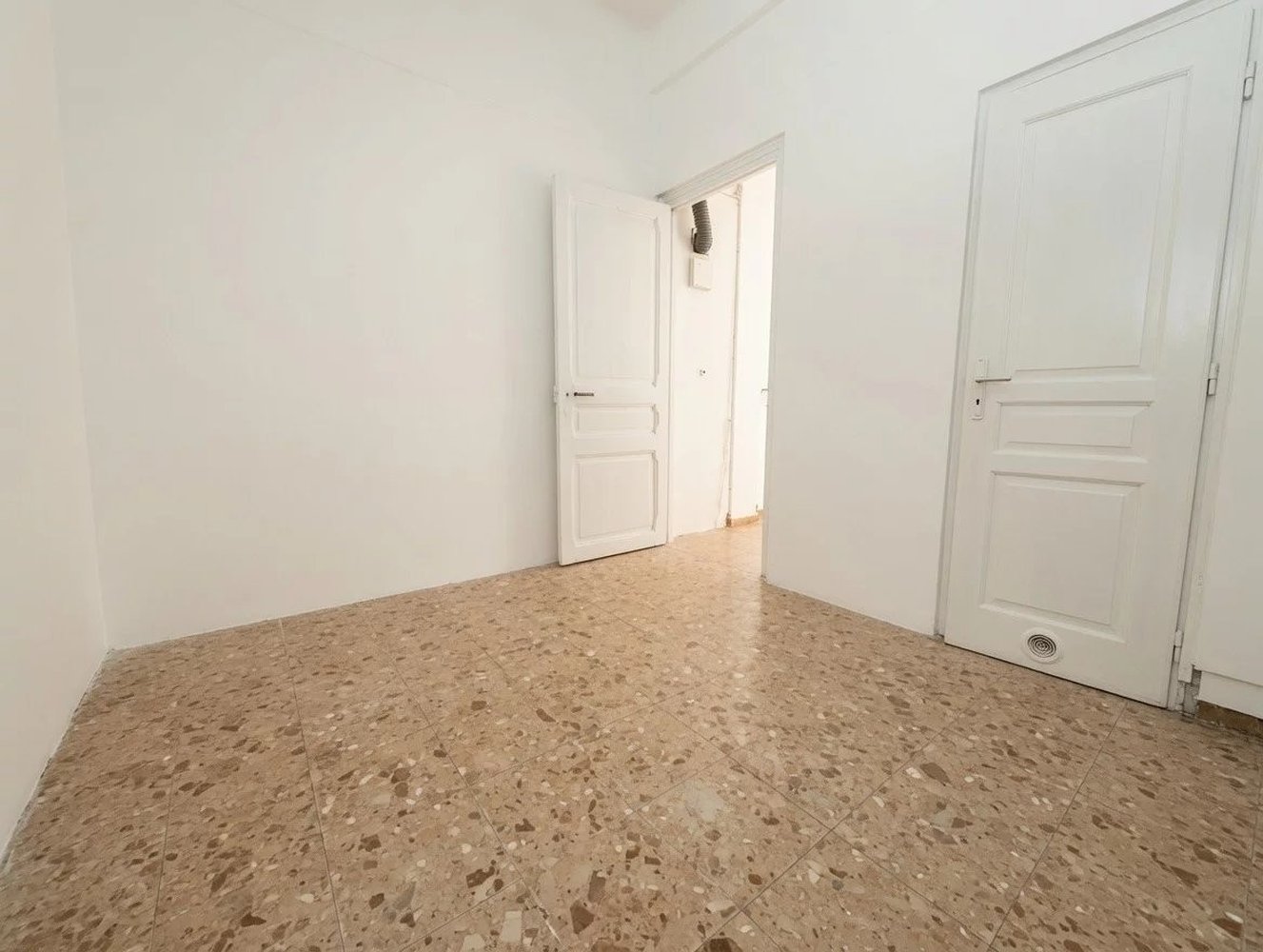 Property photo in Port