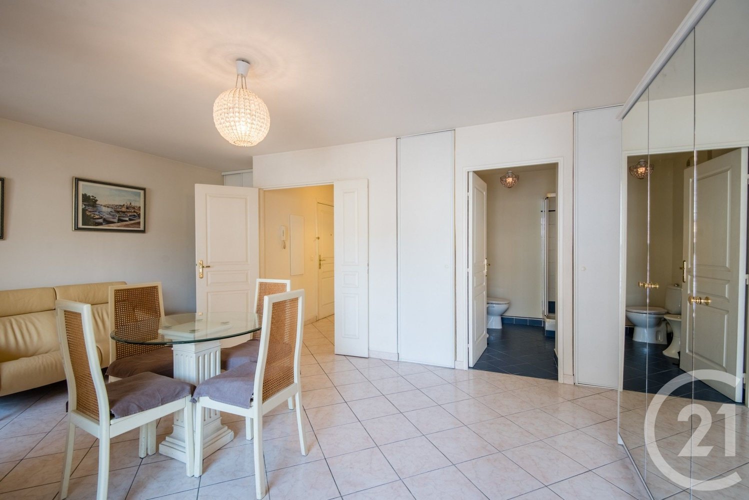 Property photo in Port