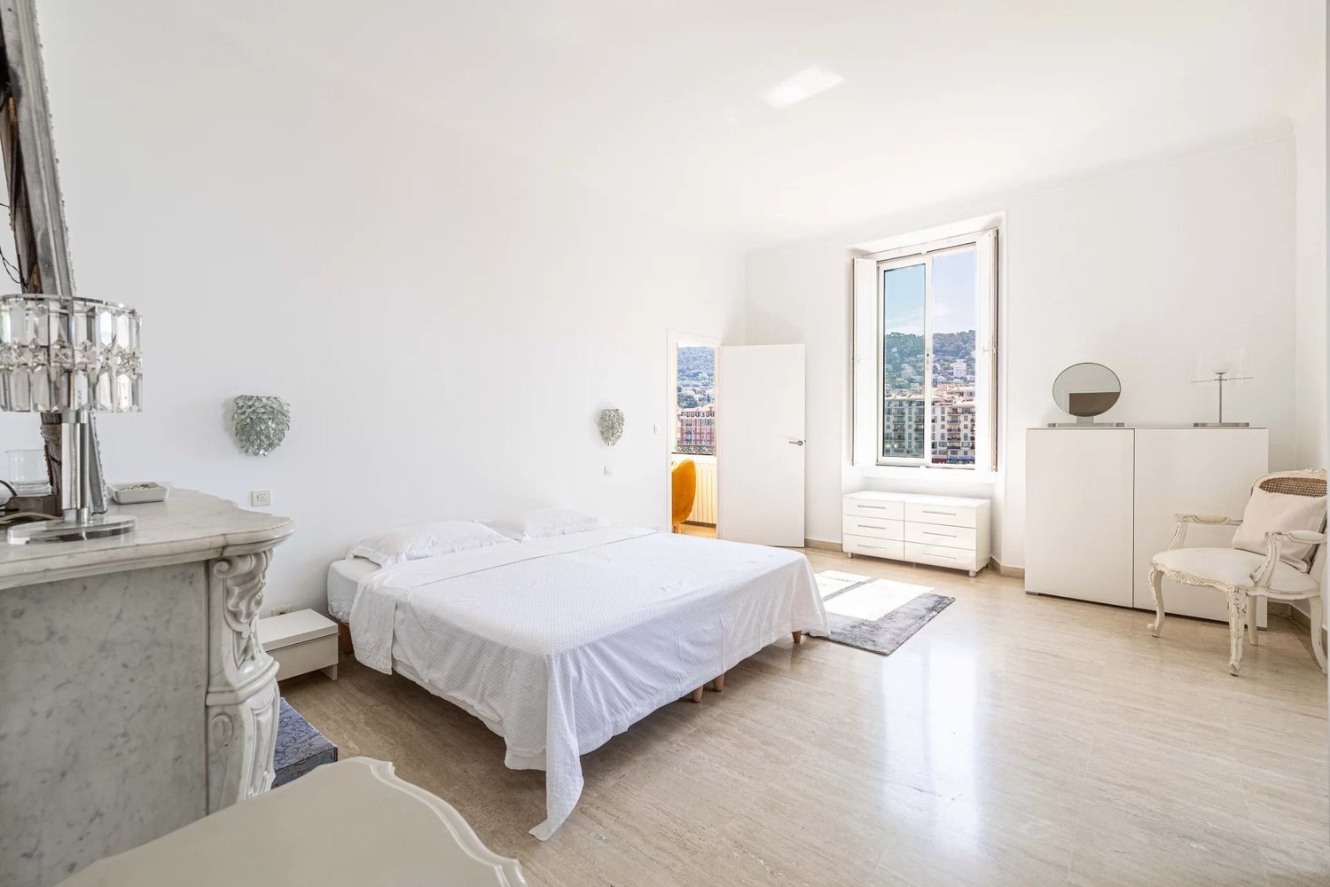 Property photo in Port