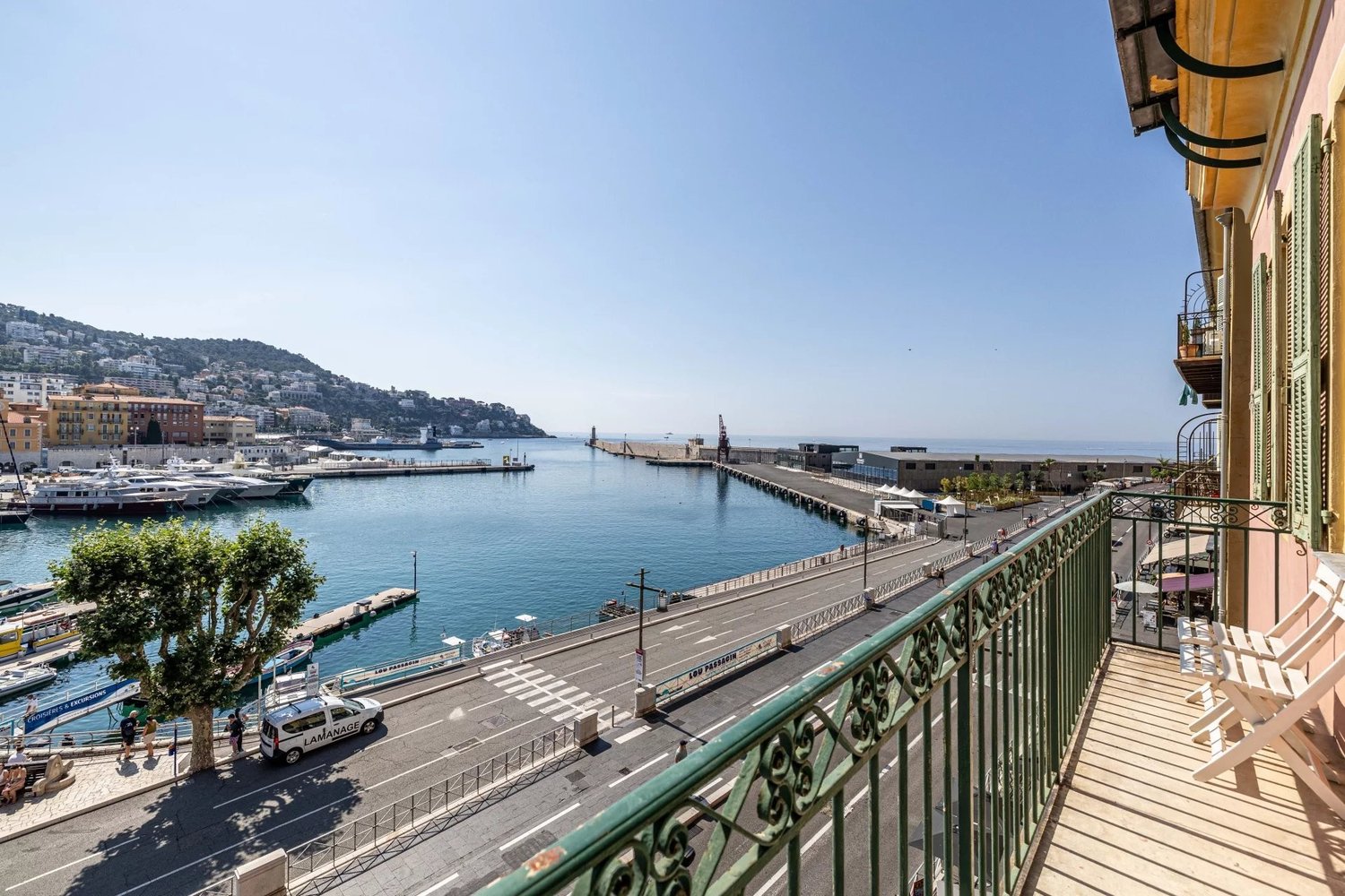 Property photo in Port