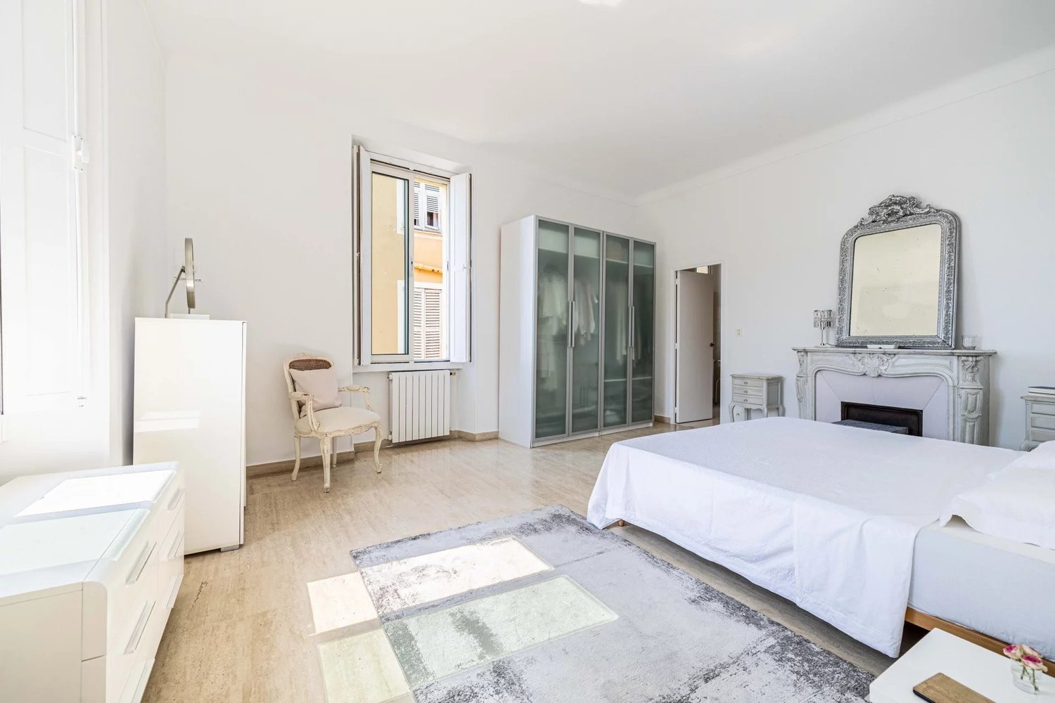 Property photo in Port