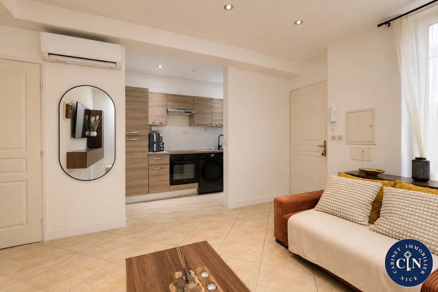 Property photo in Port