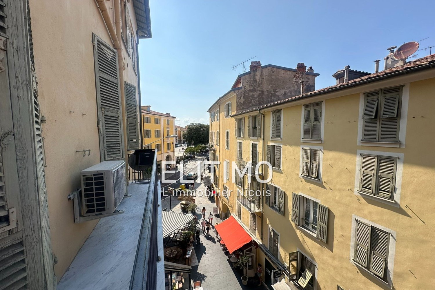 Property photo in Port