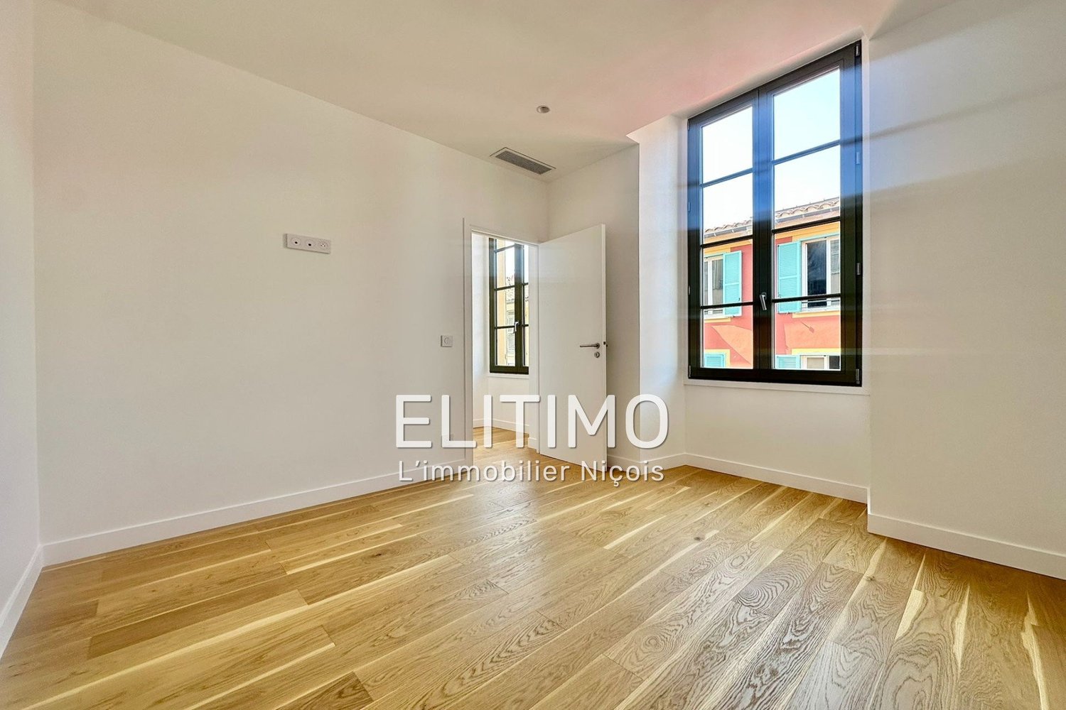 Property photo in Port