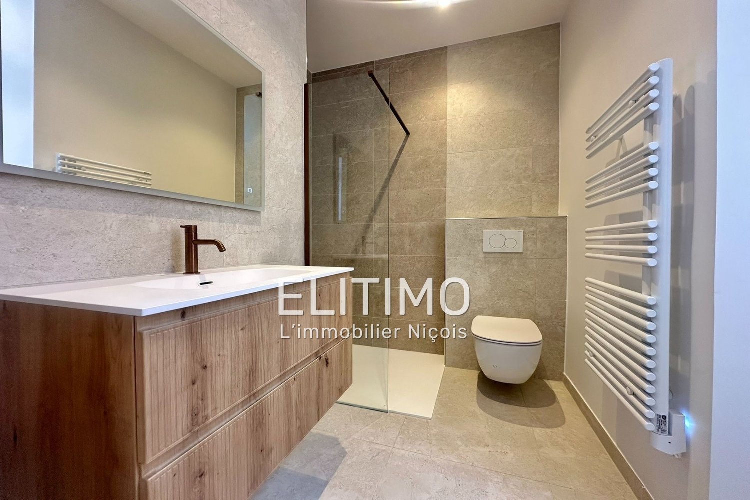 Property photo in Port