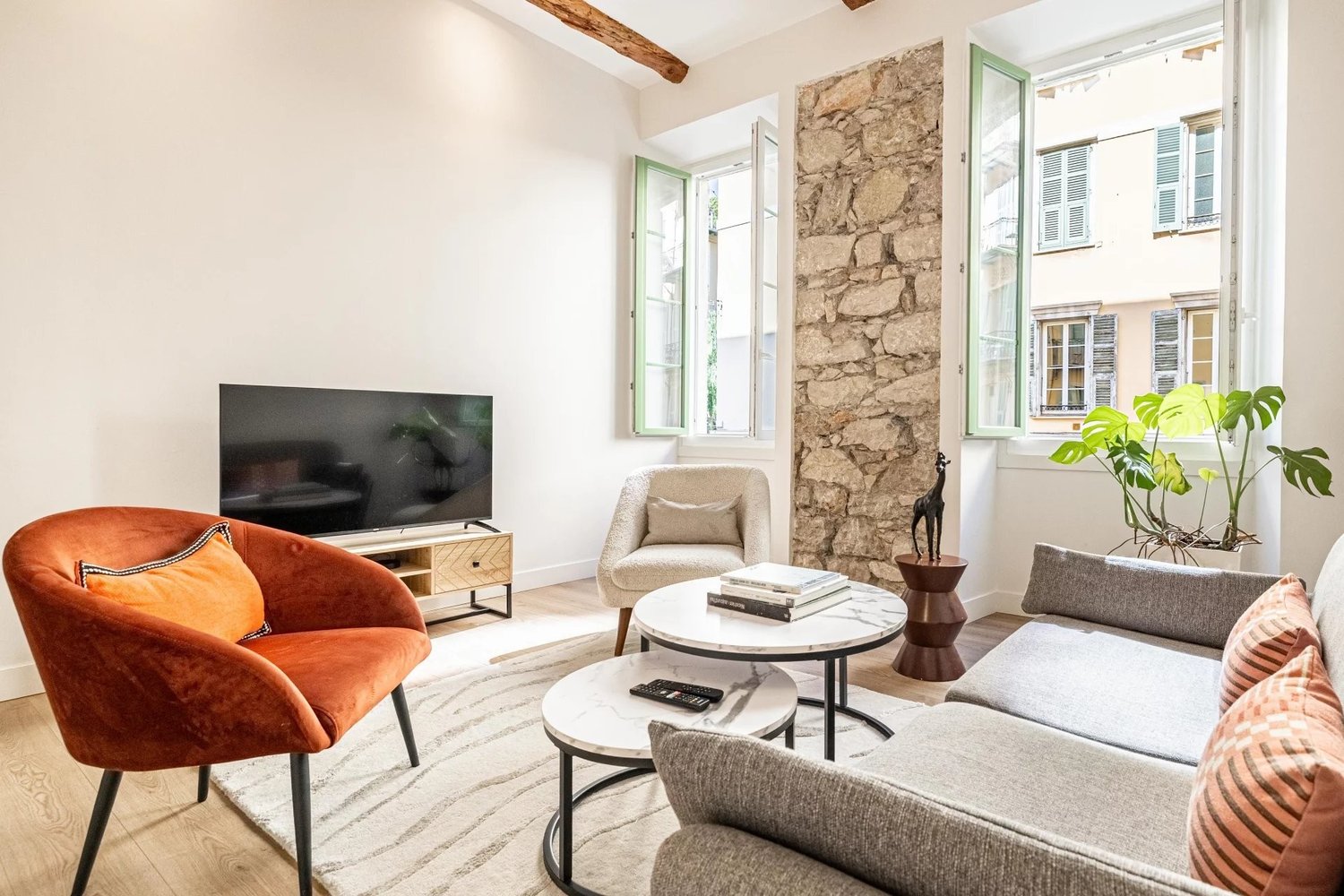 Property photo in Port