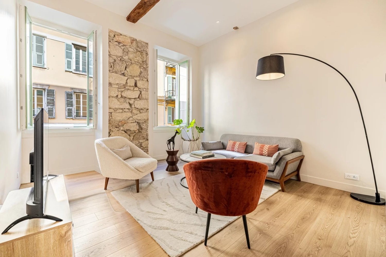 Property photo in Port