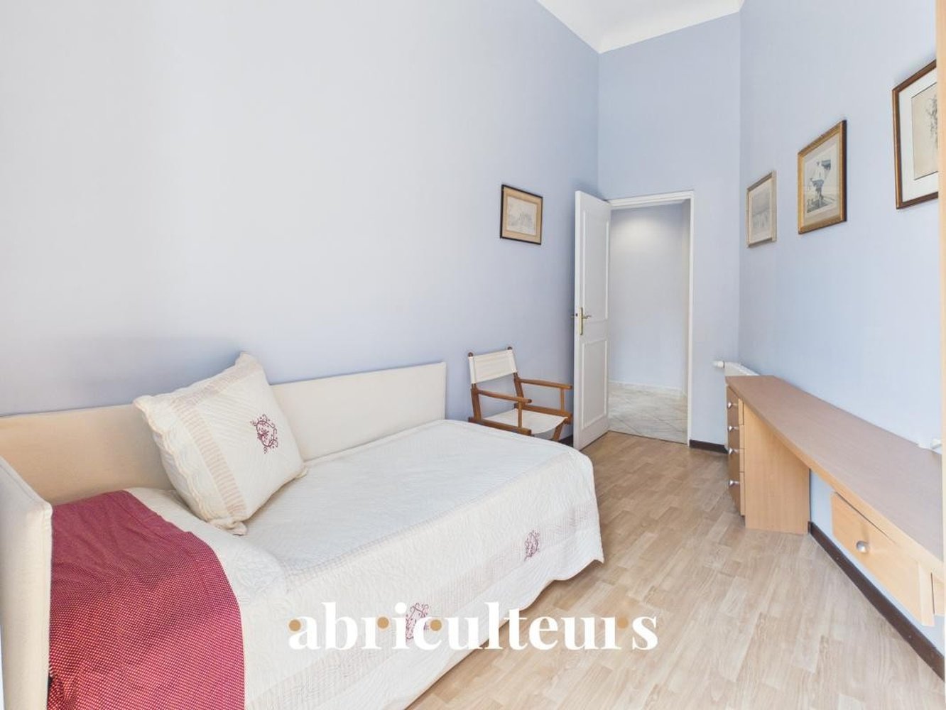 Property photo in Port