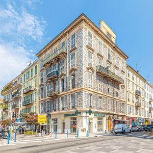 Property in Carre d'Argent