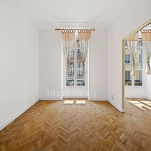 Property in Carre d'Argent