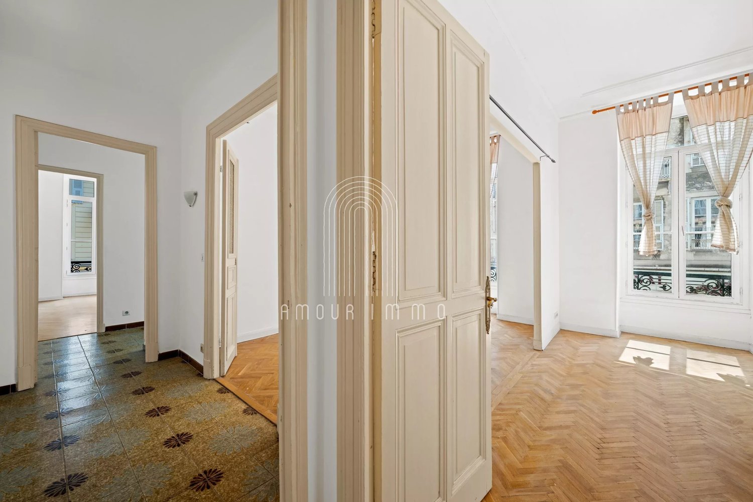 Property photo in Carre d'Argent