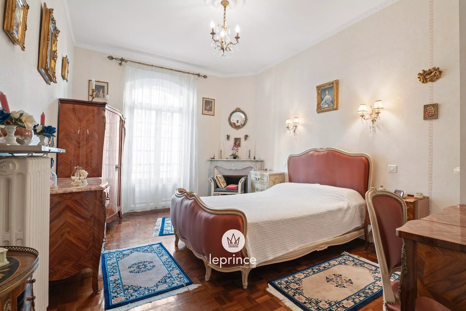 Property photo in Carre d'Argent