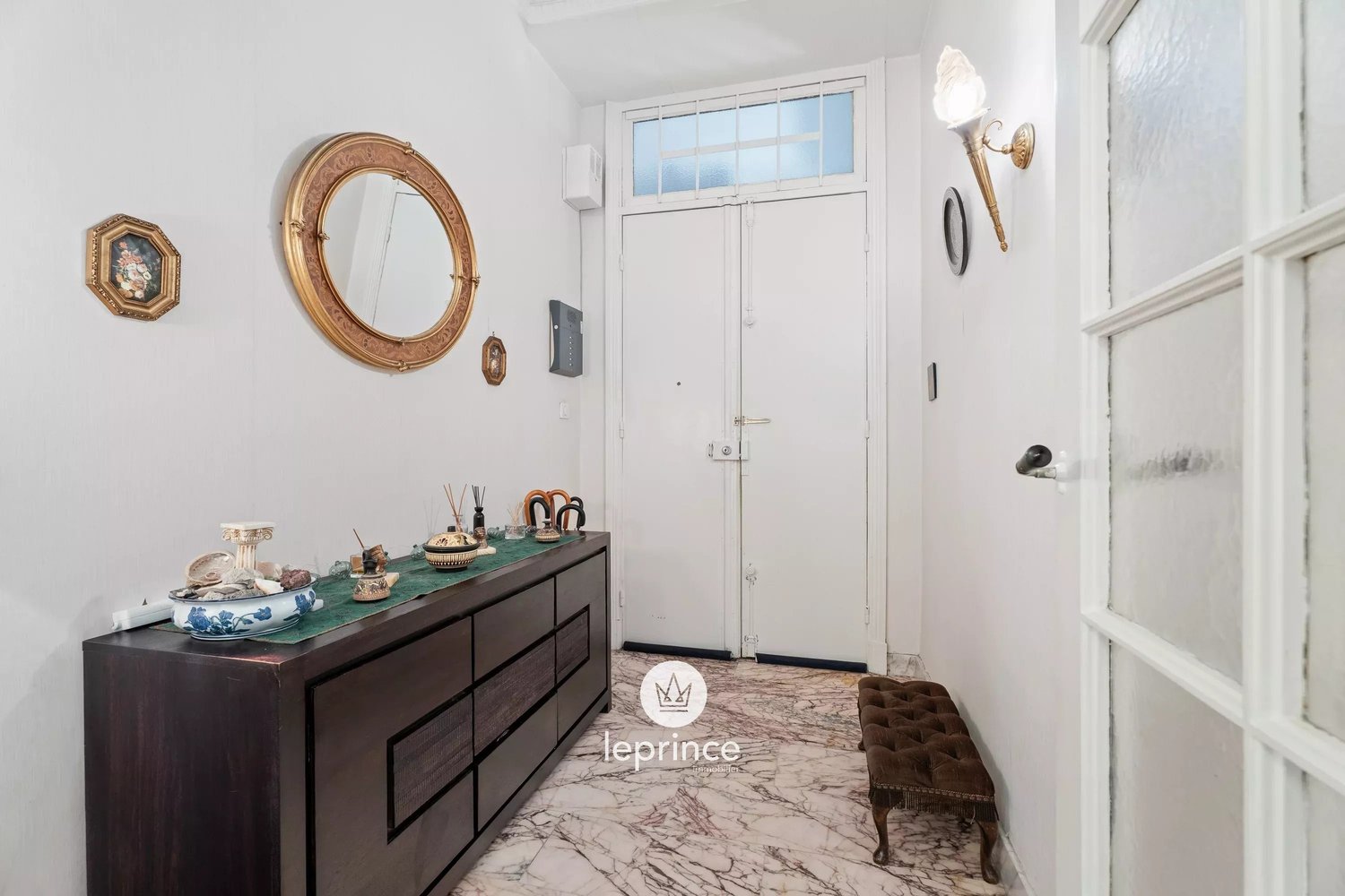 Property photo in Carre d'Argent