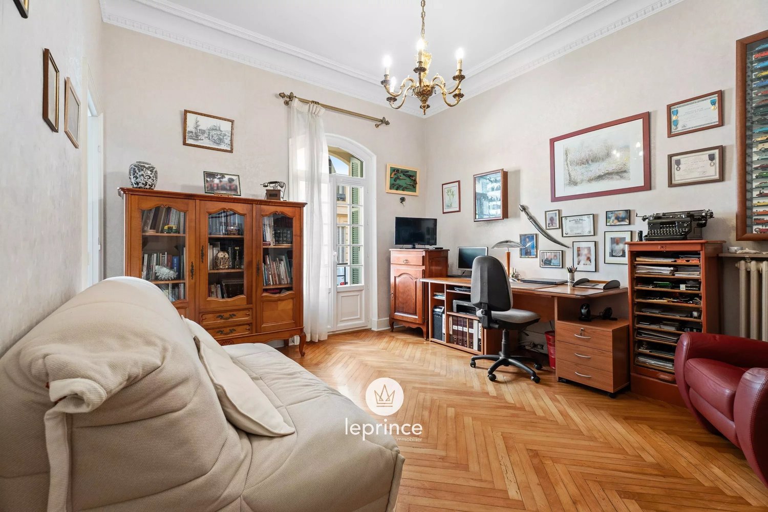 Property photo in Carre d'Argent