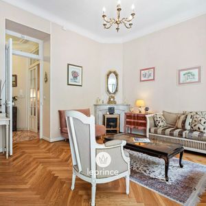 Property in Carre d'Argent