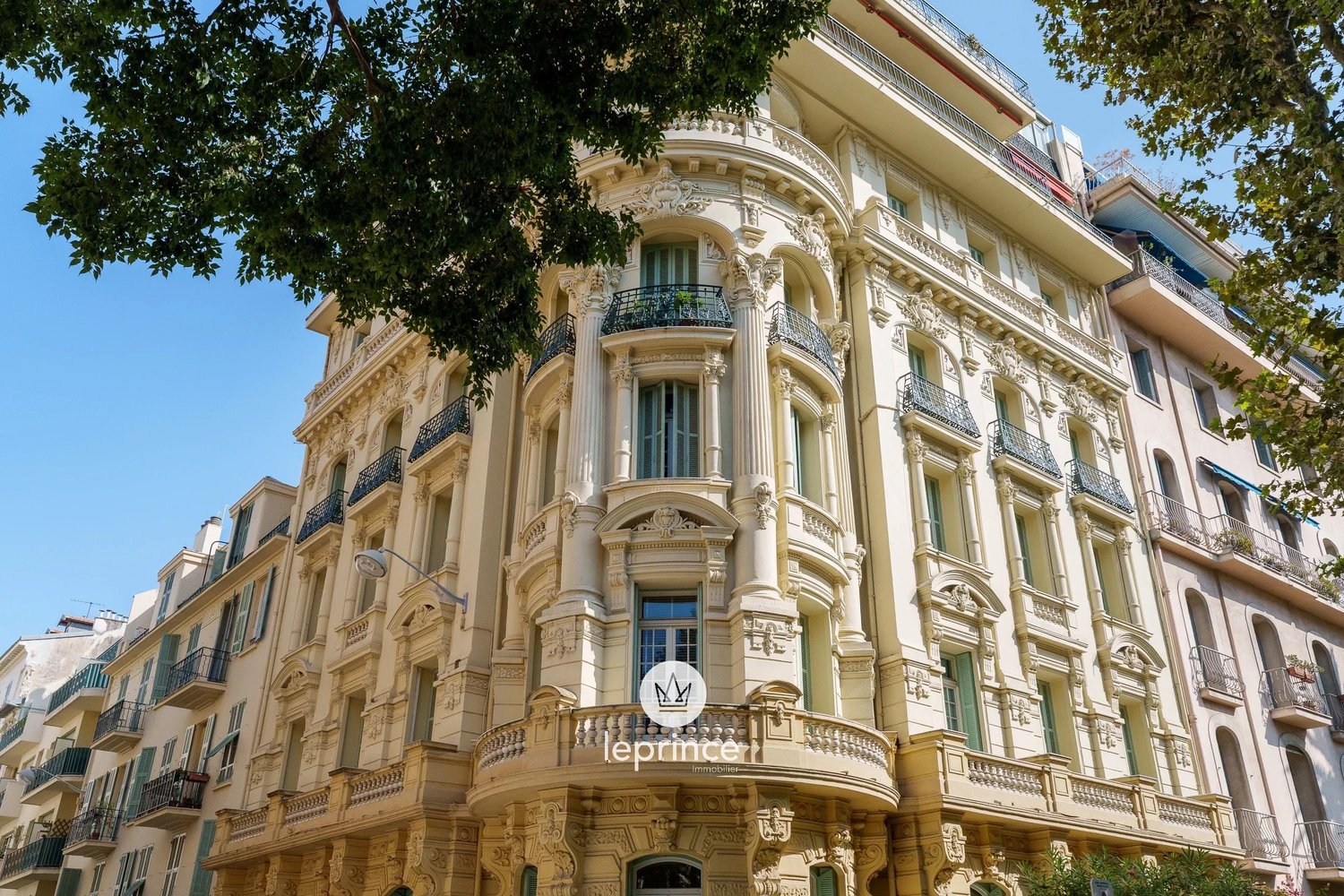 Property photo in Carre d'Argent