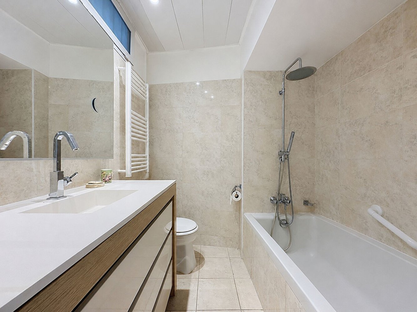 Property photo in Carre d'Argent