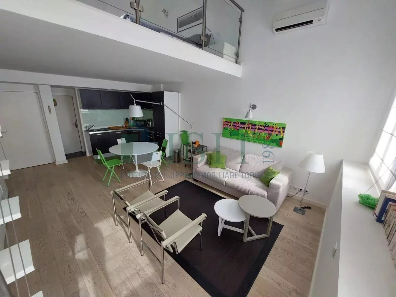 Property photo in Carre d'Argent