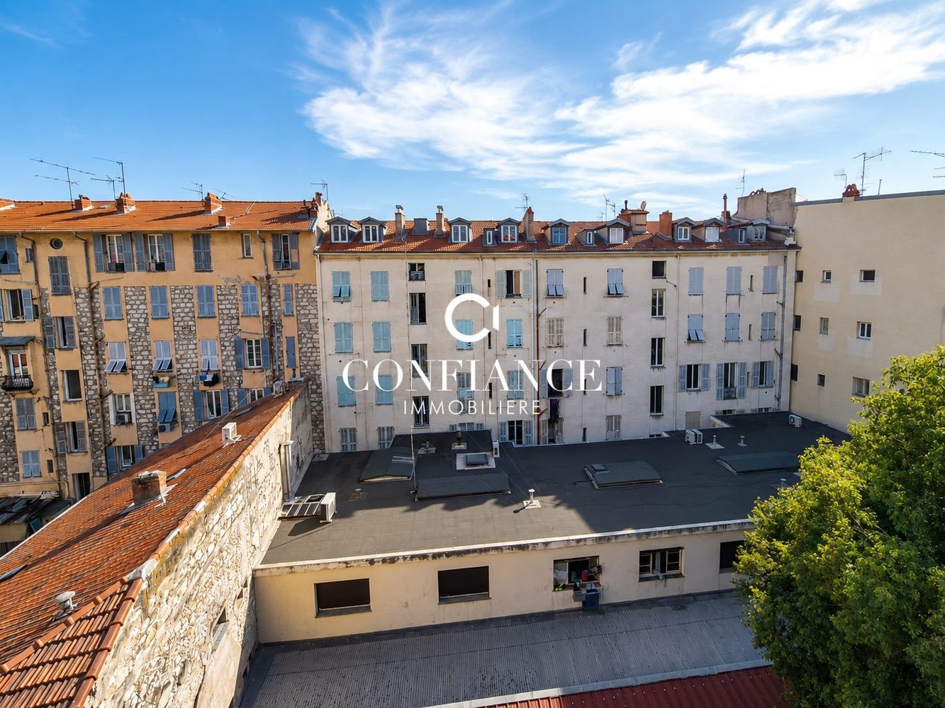Property photo in Carre d'Argent
