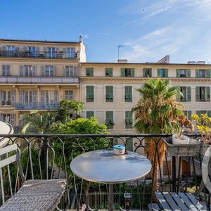 Property in Carre d'Argent