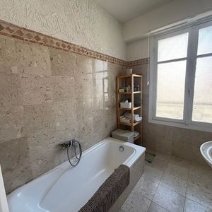 Property in Carre d'Argent