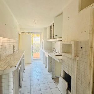 Property in Carre d'Argent