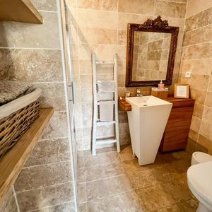 Property in Carre d'Argent