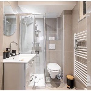 Property in Carre d'Or