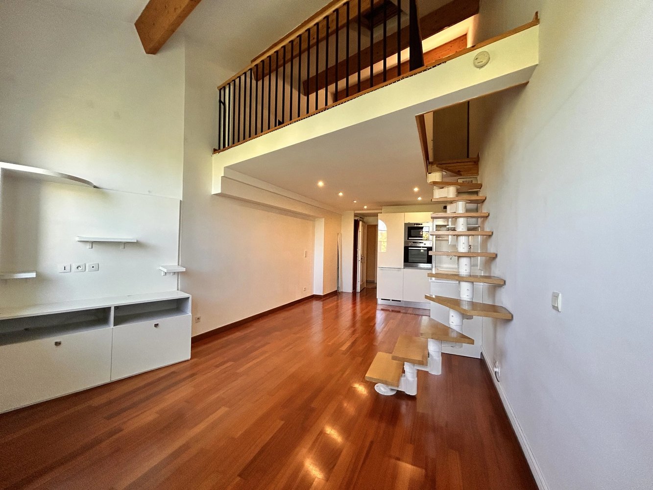 Property photo in Carre d'Or