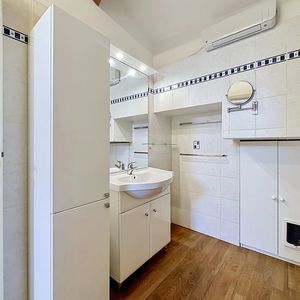 Property in Carre d'Or