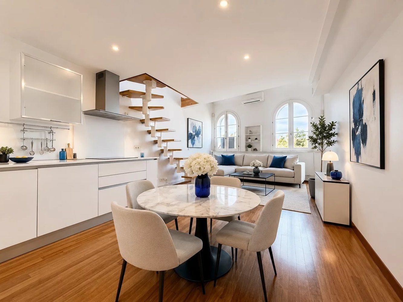 Property photo in Carre d'Or