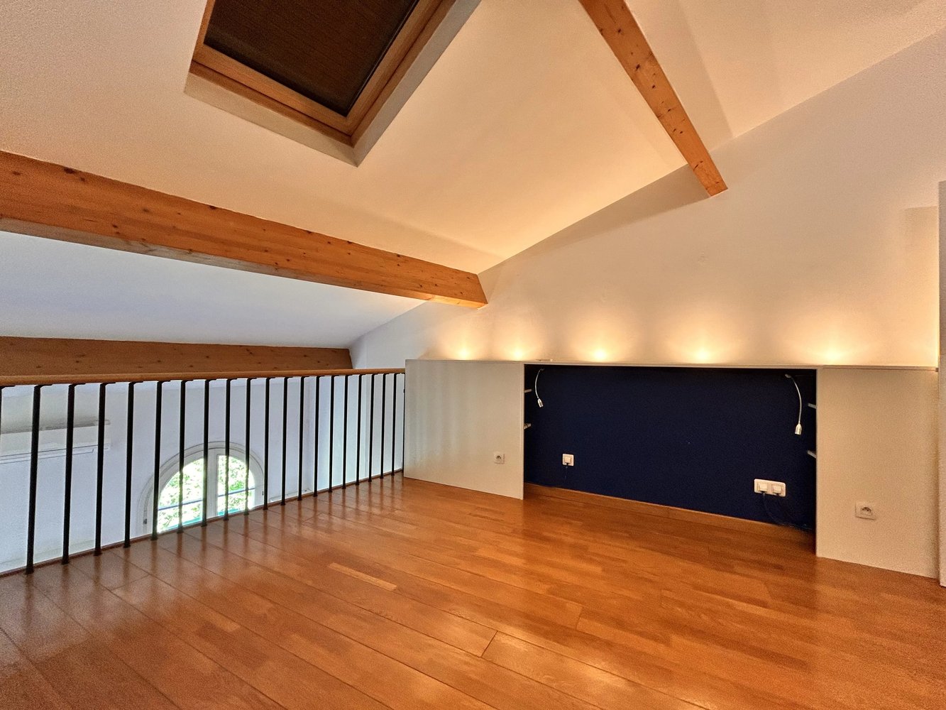 Property photo in Carre d'Or
