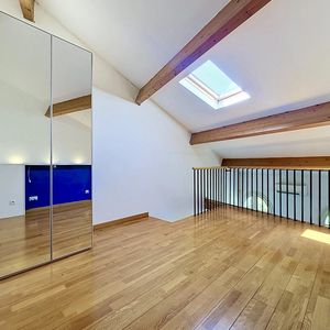 Property in Carre d'Or