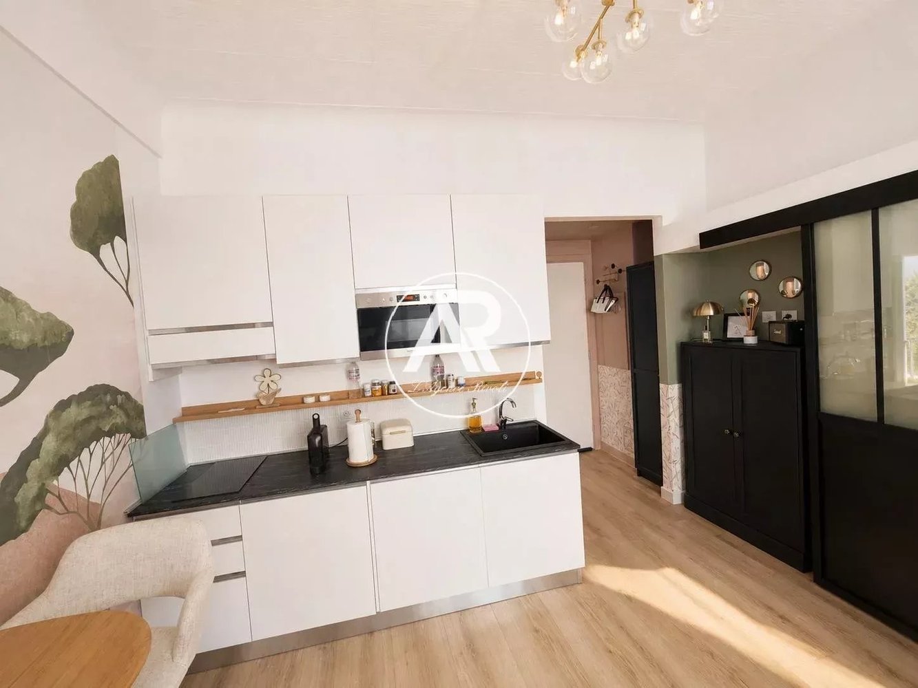 Property photo in Carre d'Or