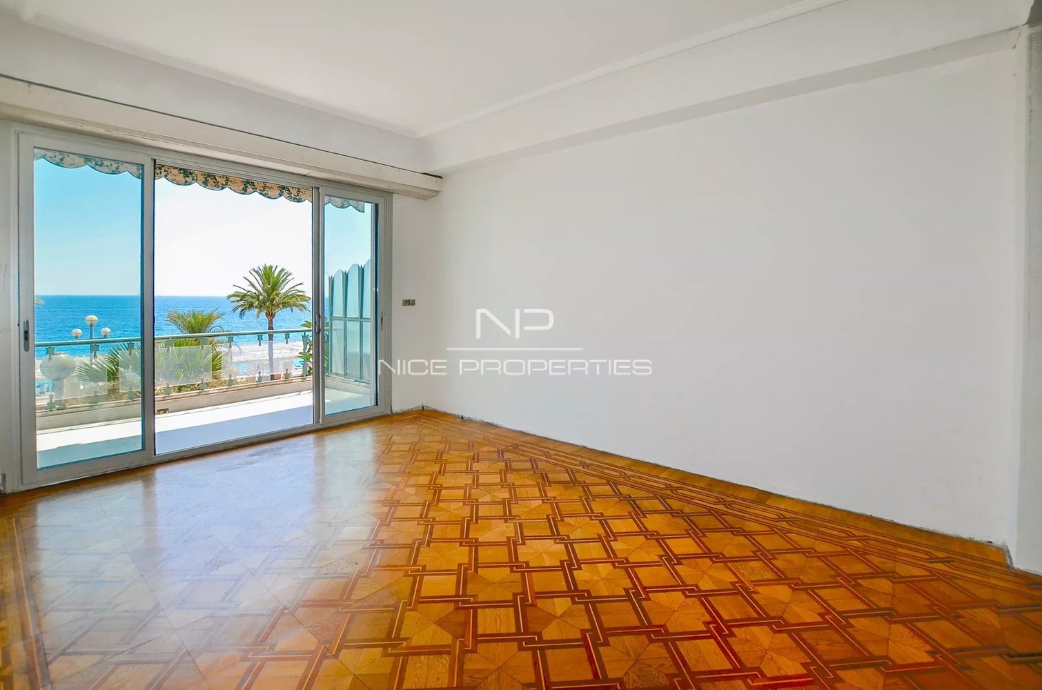 Property photo in Carre d'Or