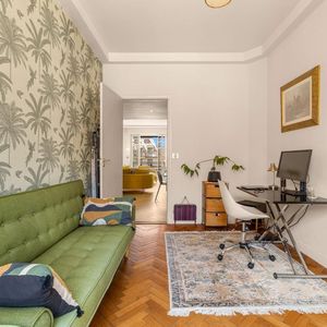 Property in Carre d'Or