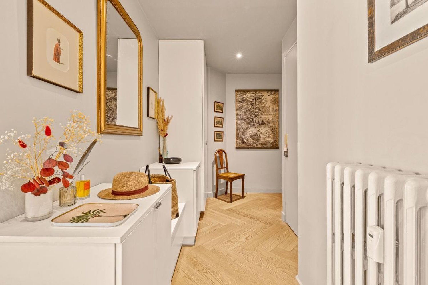 Property photo in Carre d'Or