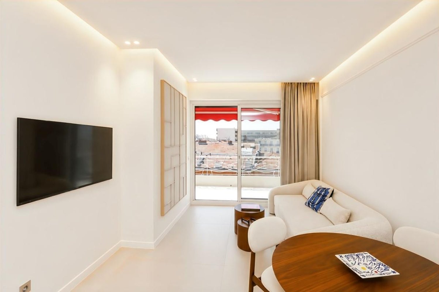 Property photo in Carre d'Or