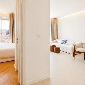 Property in Carre d'Or
