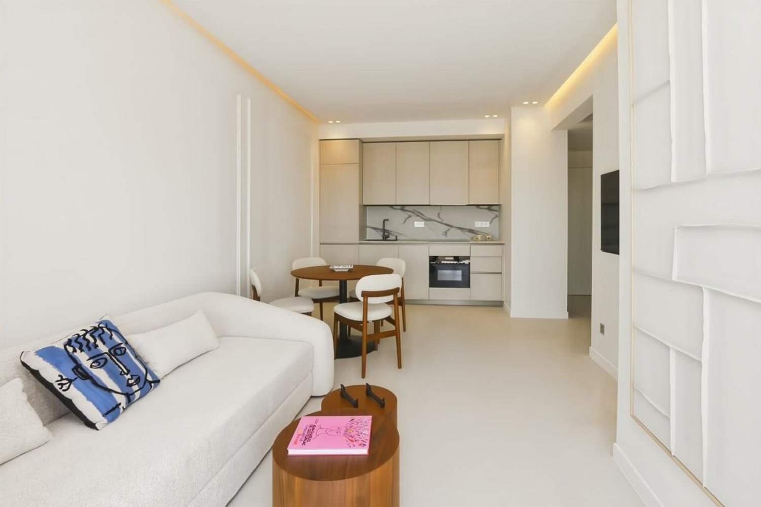 Property photo in Carre d'Or