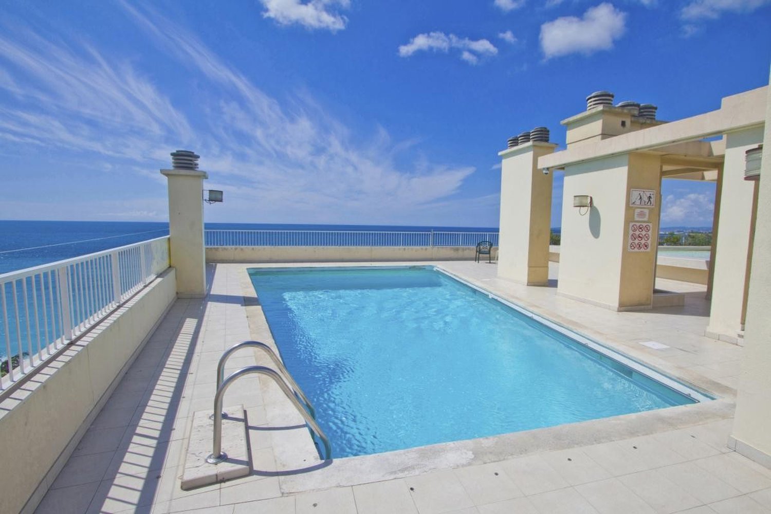 Property photo in Carre d'Or