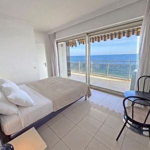 Property in Carre d'Or