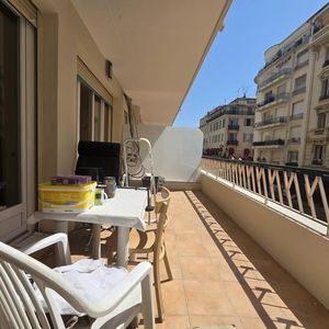 Property in Carre d'Or