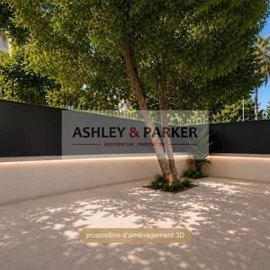 Property in Carre d'Or