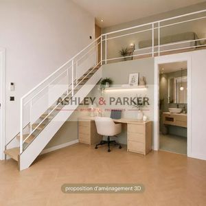 Property in Carre d'Or