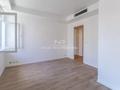 Thumbnail photo