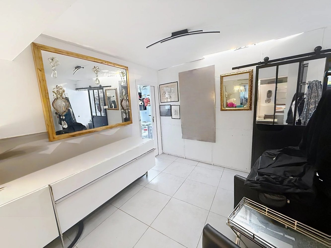 Property photo in Carre d'Or