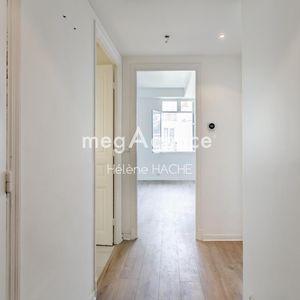 Property in Carre d'Or