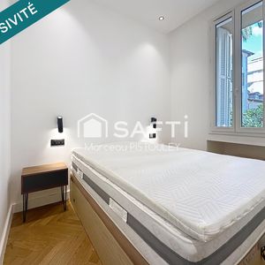 Property in Carre d'Or