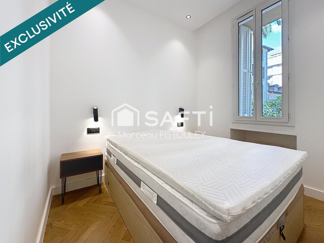 Property photo in Carre d'Or